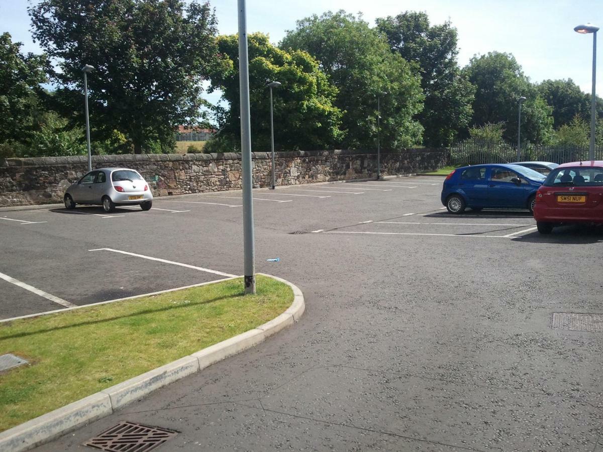 Appartamento Lochend Park View Edimburgo