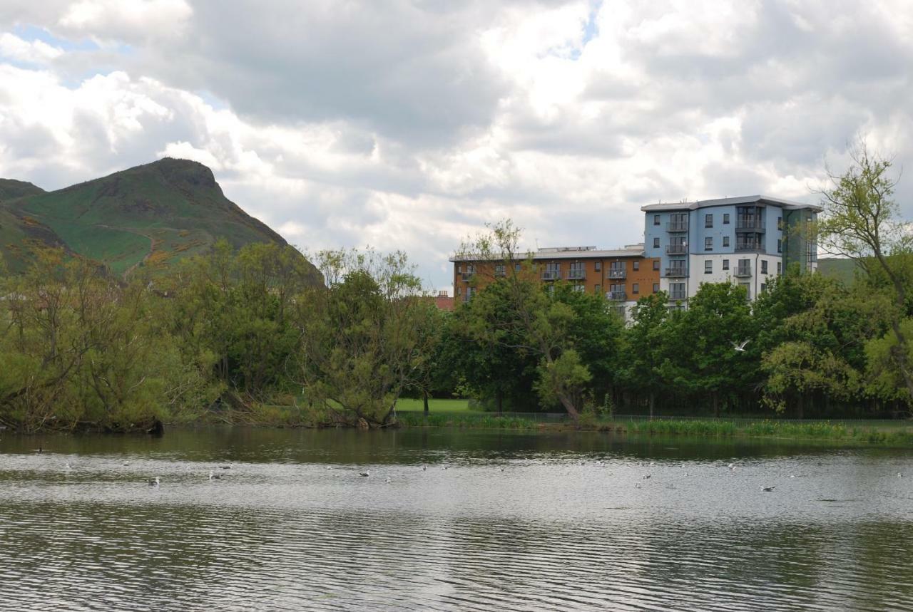 Appartamento Lochend Park View